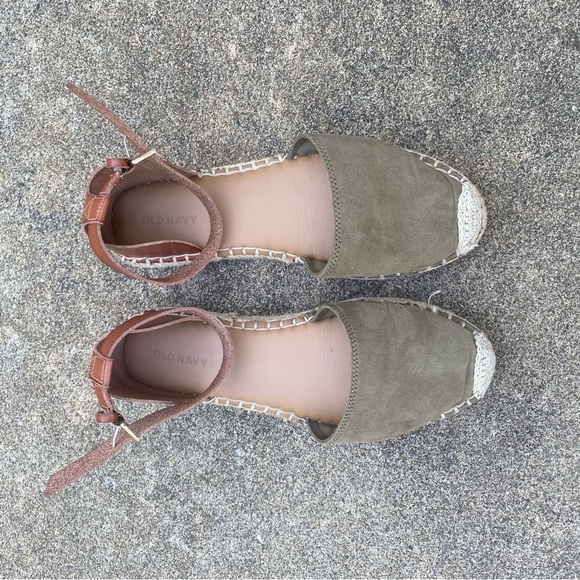 Old Navy Olive Green Espadrille Flats with Ankle Strap size 8 - Picture 3 of 5